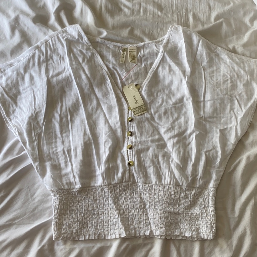 NWT crop top